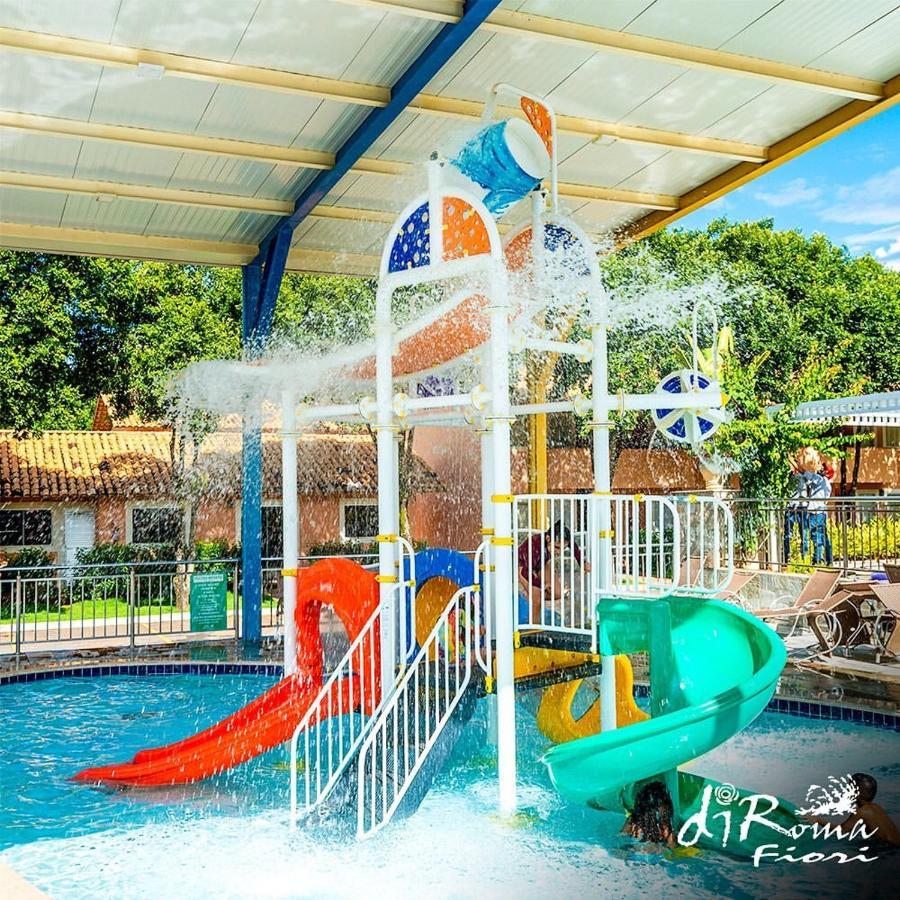Caldas Novas - Diroma Fiori - Incluso 1 Acesso Ao Acqua Park Vulca - Oficial Zewnętrze zdjęcie